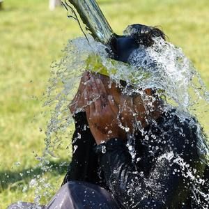 Meet your Posher, Tiara